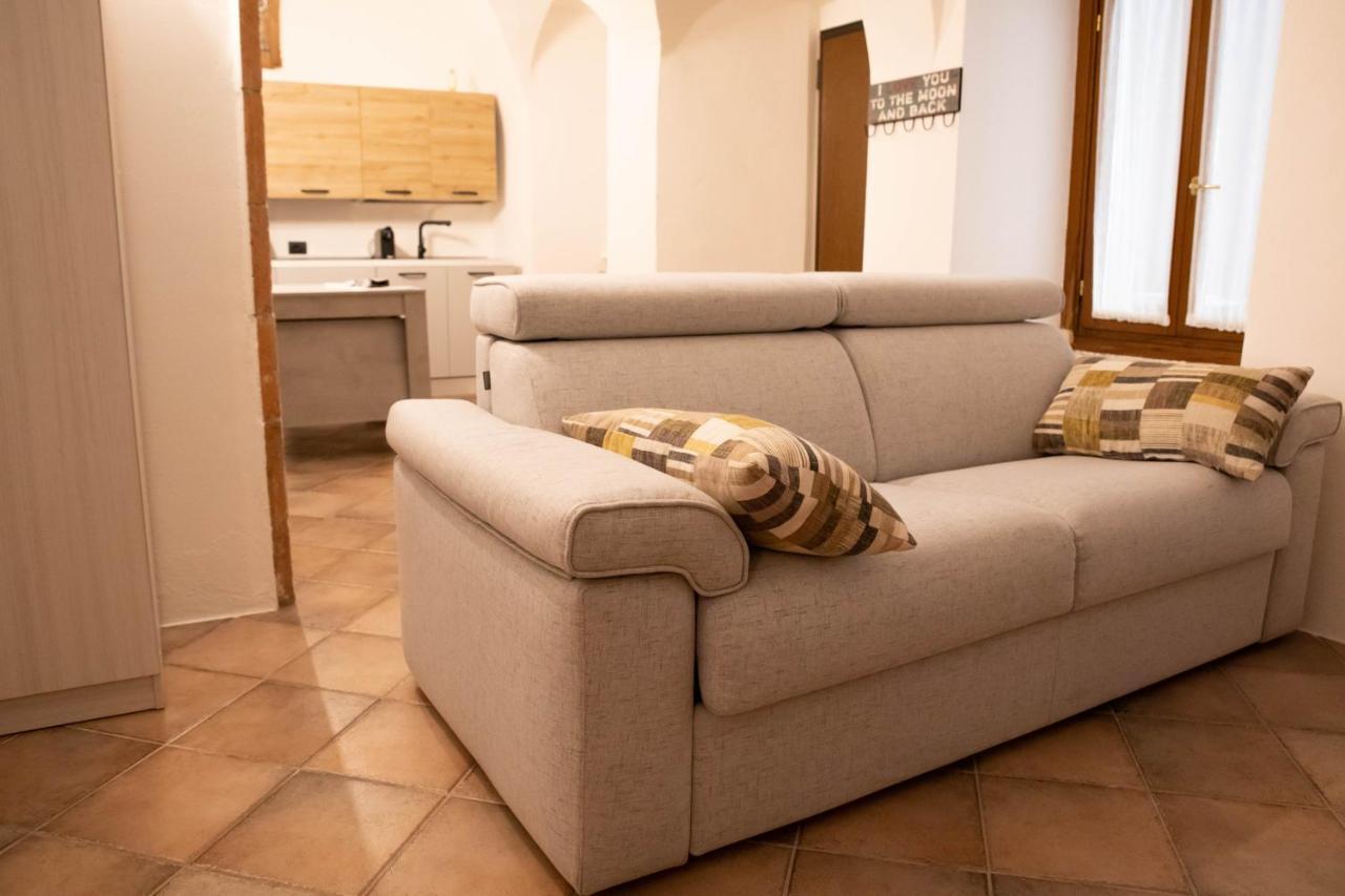 Appartamenti In Centro Storico A 15 Min Dal Lago D'Iseo - Free Wi-Fi - Ac Палаццоло-сулл'Ольо Экстерьер фото
